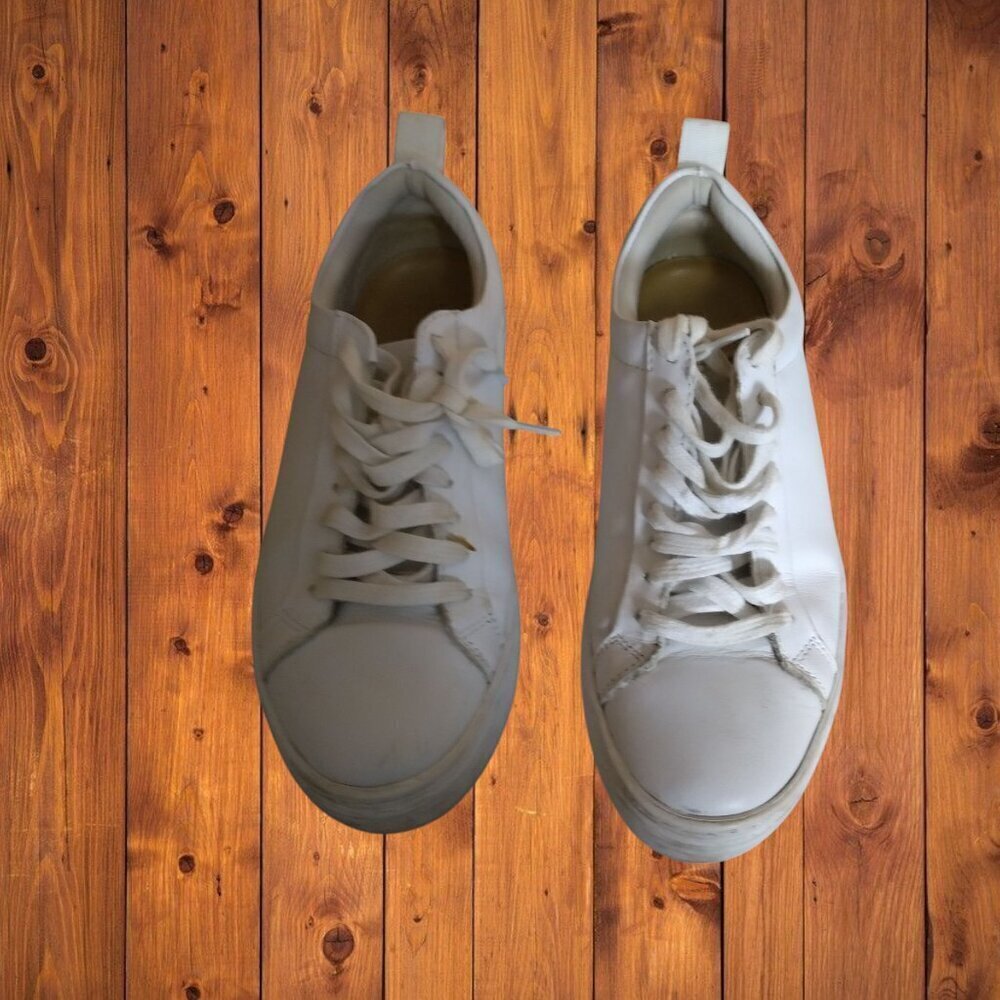 Vagabond Shoemakers Women's Size 6 Zoe White Lace Up Sneakers Leather Casual